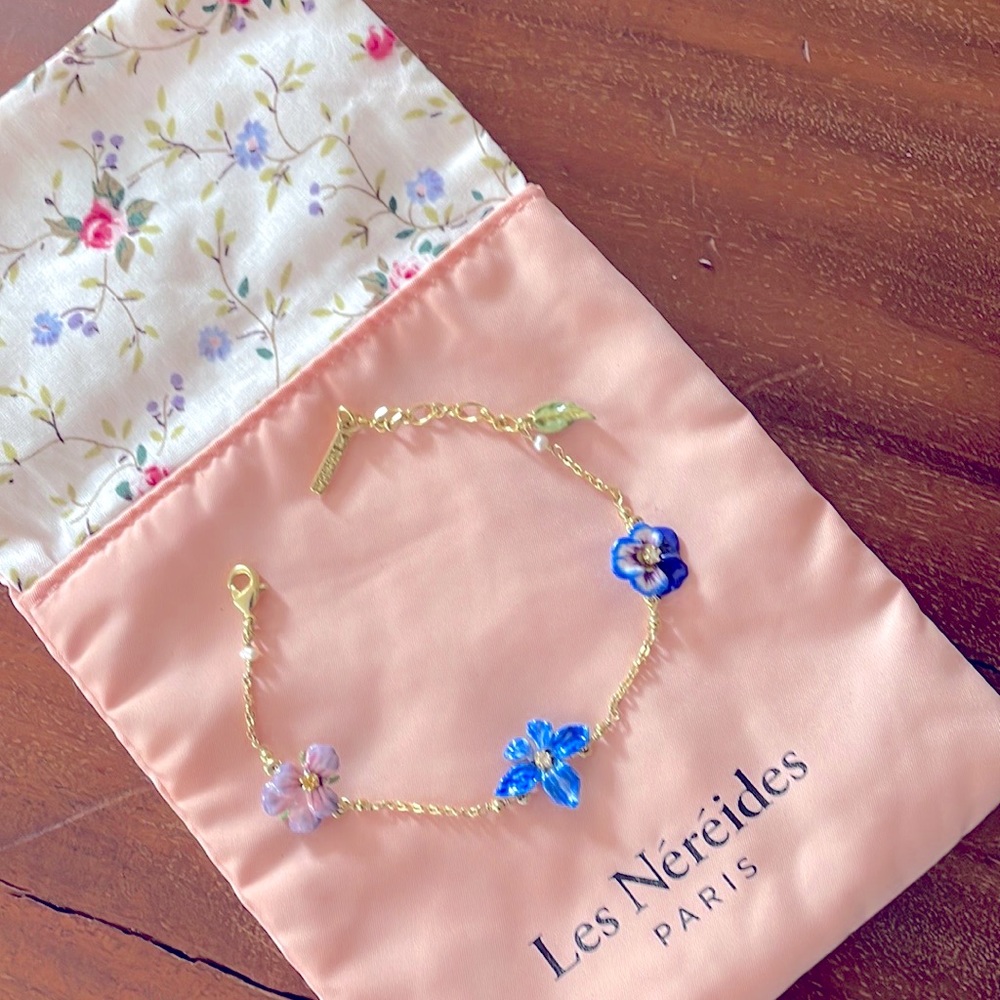 Les Néréides Thousand Pansies Violet and Pansy Gold-Plated Chain Bracelet, NWT